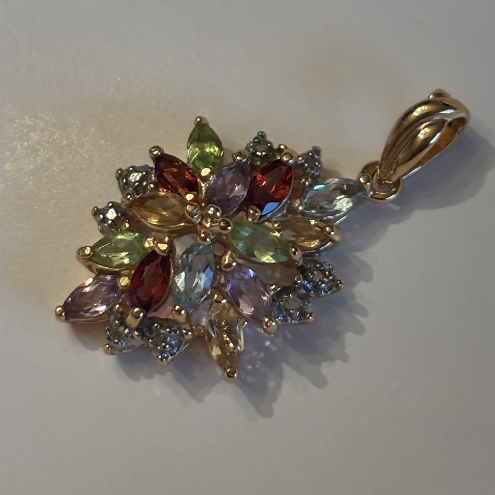 Beautiful Multicolor Gemstone Flower Pendant - image 3